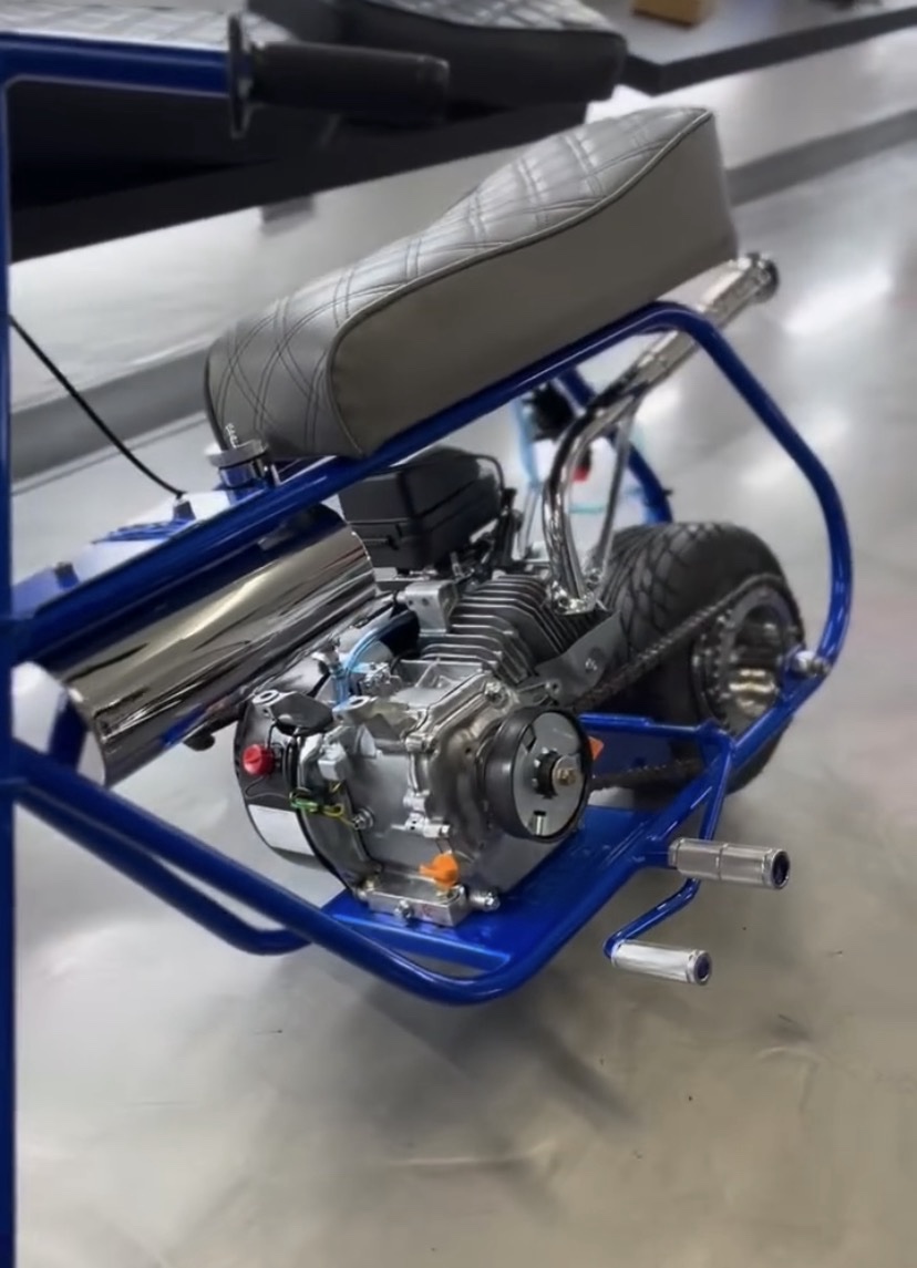 Volts Custom Mini Bike – Blue Edition - Image 3