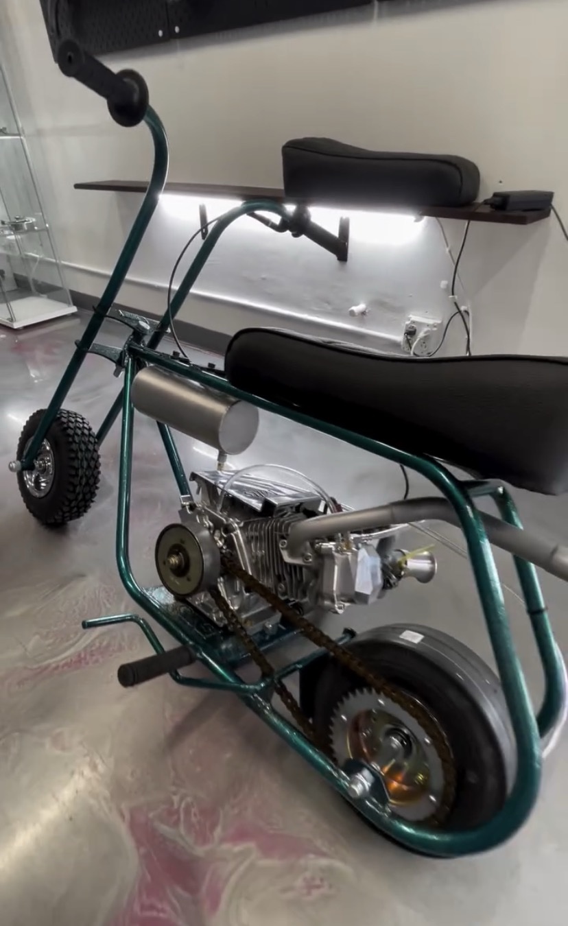 Volts Emerald Edition Minibike – 70+ MPH - Image 5