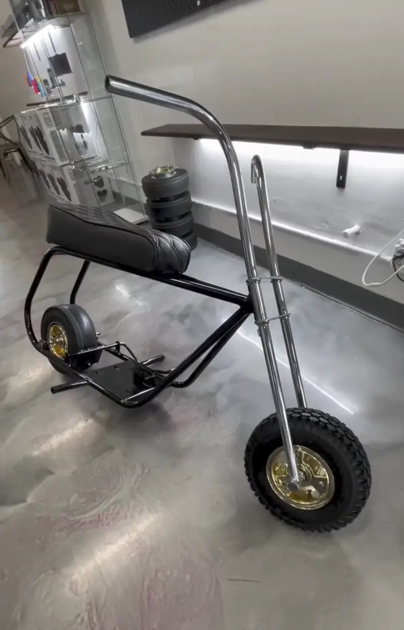 Volts Dragster Roller – Chrome J Forks - Image 3